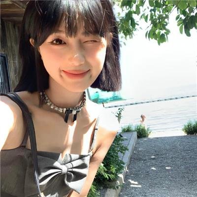女猫